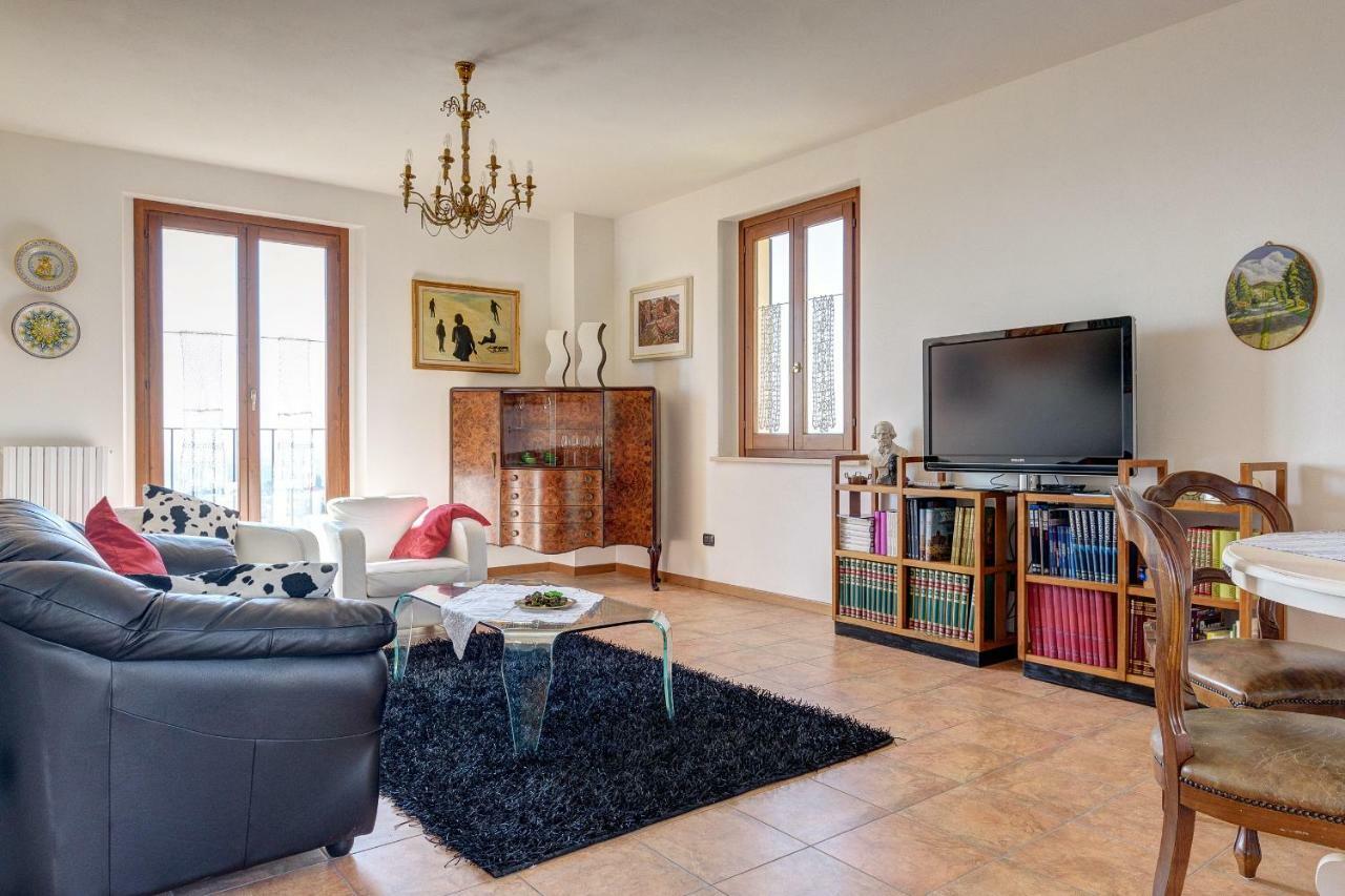 Apartmán Finestra Su Lucignano Exteriér fotografie